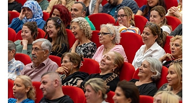 5. Yenişehir Komedi Oyunları Festivali binlerce sanatseveri ağırladı