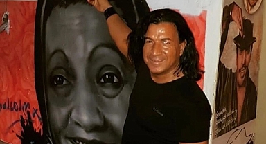 Adil Palta, 'Bizden Bize' ile kaldığı yerden devam ediyor