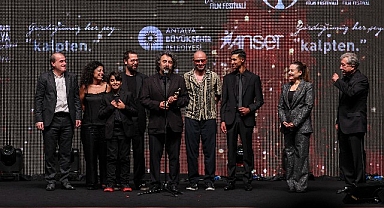 Altın Portakal'ın galibi 'Tavşan İmparatorluğu'