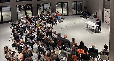 Aristoteles’in felsefesi Pancar Deposu’nda konuşuldu