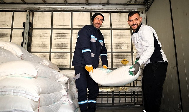 Büyükşehir'den arıcılara yüzde 50 hibeli arı yemi