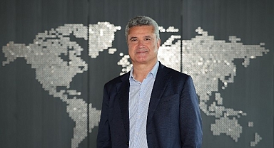 EY, 2025 küresel gelirini 53,2 milyar dolar olarak açıkladı