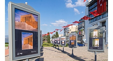 Gazeteci Korcan Karar’ın “Anıtkabir” sergisi İzmir’de açıldı