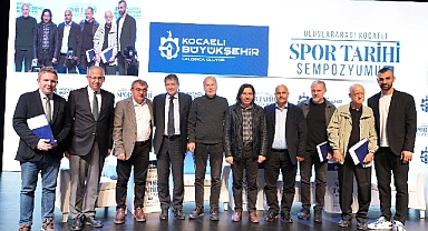 Kocaelispor'un efsaneleri anıları tazeledi