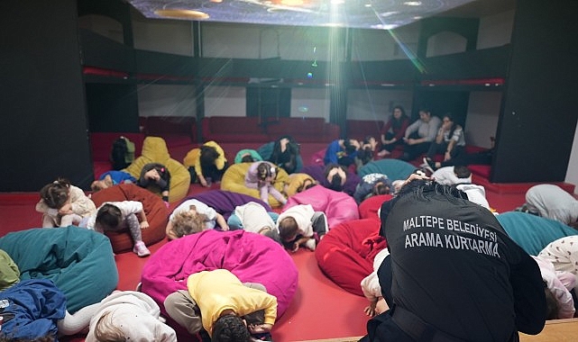 Maltepe’de ara tatilde miniklere afet eğitimi