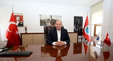 Menderes Ata’yı Anacak