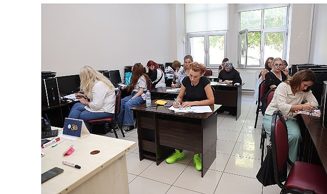 Yabancı dil KO-MEK'le öğreniliyor