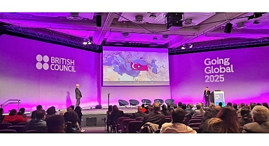 YÖK ve Akademisyenlerden Oluşan Türkiye Heyeti, Türkiye’nin Yükseköğretim Vizyonunu Londra’da Tanıttı!