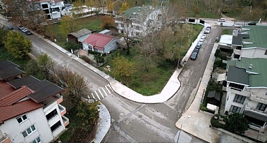 Başiskele sahilde 1. etap yaya kaldırımları tamam