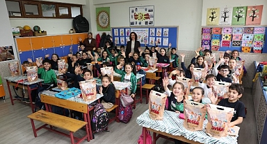 Başkan Altay 31 İlçedeki 220 Bin Çocuğa Şivlilik Mutluluğu Yaşattı