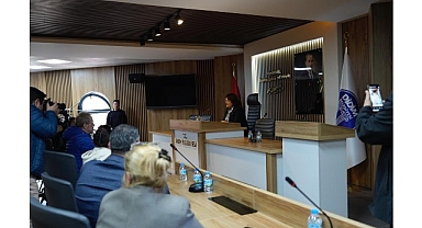 Başkan Hatice Gençay, Pazaryerleri Sürecine İlişkin Açıklamalarda Bulundu