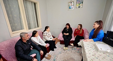 Başkan Mutlu yeni yıl öncesi komşularıyla buluştu