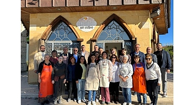 Başkan Topaloğlu’ndan seramik sanatçılarına ziyaret