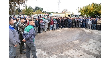 Başkan Topaloğlu personelin yeni yılını kutladı