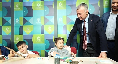 Büyükakın: Kütüphanelerde gençlerimizi geleceğe hazırlıyoruz