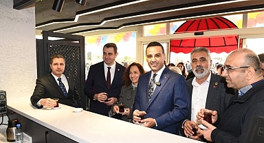 Çiğli’de Yeni Bir Yaşam Alanı: Uğur Mumcu Parkı Açıldı