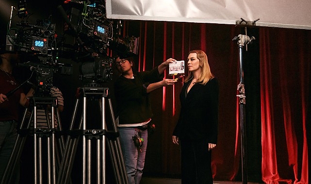 Demet Evgâr’dan Vodafone Kırmızı Işık Uygulamasıyla Şiddete Dur Çağrısı