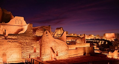 Diriyah 2925 Sezonu Başladı: Tarihî Mirasla Güncel Kültürün Buluştuğu Yeni Dönem