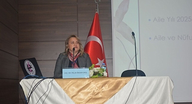 Doç. Dr. Koçoğlu Gündoğdu “Aile kurumundaki değişimi görebilmek doğru adımların atılabilmesi için elzemdir”