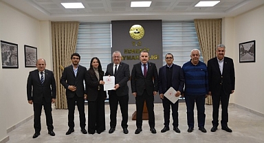 Edremit Tarıma Dayalı OTB’de Dev Adım: “Burcu Gıda’dan Bölge Ekonomisine Güçlü Katki”