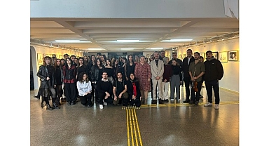 Egeli öğrenciler karakalem sanatında buluştu