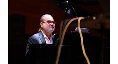 Fatih Erkoç söyledi İzmirliler eşlik etti