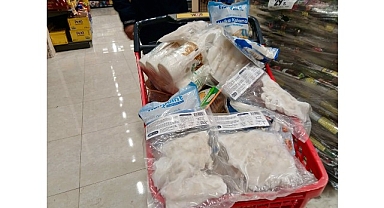 Gemlik'te Bozuk Ürün Satan Marketler Zabıtaya Takıldı