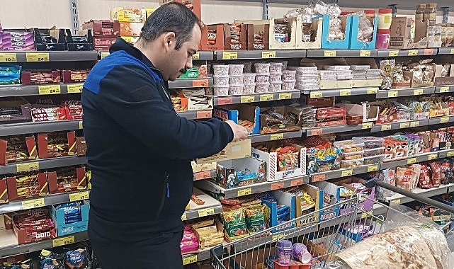 Gölcük Zabıtası Tarihi Geçmiş Ürünlere El Koydu