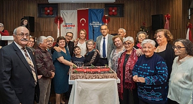 Huzurevinde yeni yıl coşkusu