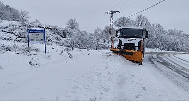 İnegöl Belediyesi Karla Mücadelede 24 Saat Sahada