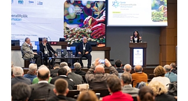 İzmir’de kooperatifçiliğe mercek tutuldu 