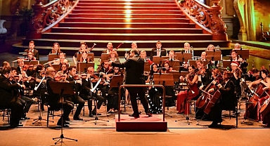 İzmir Devlet Opera ve Balesi’nden Yeni Yıla Coşkulu Merhaba!