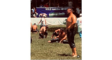 Kemer Belediye güreşçisi boy atladı 