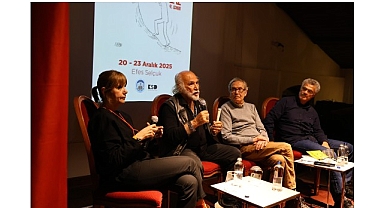 Mizah Nefes Aldırır: 9. İzmir Mizah Festivali panellerle devam etti