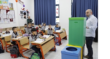 Seferihisar’da öğrencilere “Sıfır Atık” eğitimi