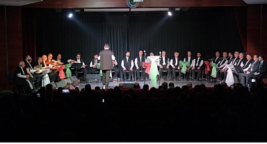 Tasavvuf Korosunun Üç Aylar Konseri Gönülleri Mest Etti