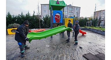 Yangın Sonrası Ahi Evran Parkı Kısa Sürede Yenilendi