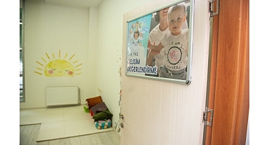 Yenişehir Belediyesi Akademi Binasına “Bebek Dostu Bina” Onayı