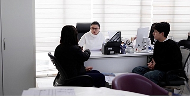 Balçova Belediyesi’nden Üniversiteye Hazırlanan Gençlere Ulaşım Desteği