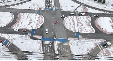 Başkan Altay: “Şehir Merkezinde Yapay Zeka Destekli Akıllı Kavşakları Yaygınlaştırıyoruz”