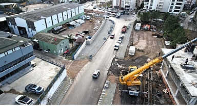Bir neşter de Ahmet Penbegüllü Bulvarı’na