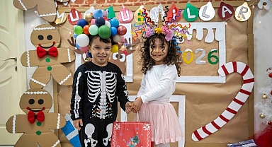 Bornovalı miniklerin Yeni Yıl coşkusu