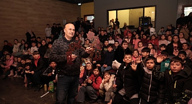 Bursa’nın Yüzlerce Yıllık Simgeleri Osmangazi’de Perdeye Yansıdı