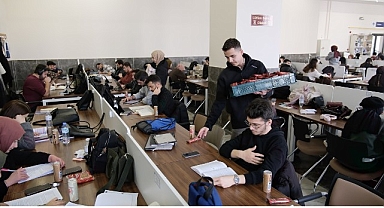 Büyükşehir Gençlik Meclisi’nden Final Haftasında Öğrencilere Destek