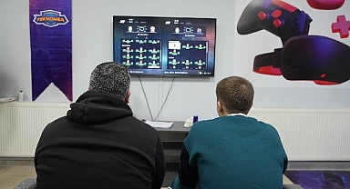 Dijital futbol tutkunları Teknomer'de buluştu