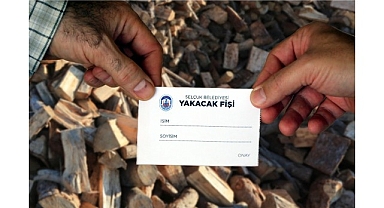 Efes Selçuk Belediyesi’nden sosyal desteğe ihtiyaç duyan ailelere yakacak fişi desteği