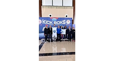 EÜ öğrencisi Elif Ceren Şanlı, Kick Boks’ta Türkiye Şampiyonu oldu