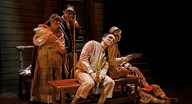 İBB Şehir Tiyatroları Şubat Ayında 40 Oyunu Seyirciyle Buluşturuyor