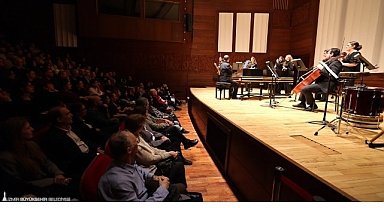 İzmir Oda Orkestrası'ndan Barok müziği ziyafeti