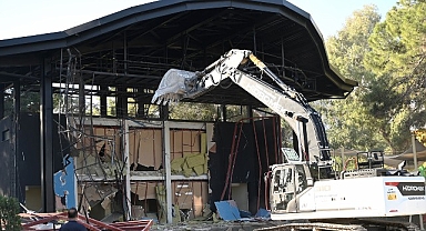 Kaçak yapıların yıkımı sürüyor